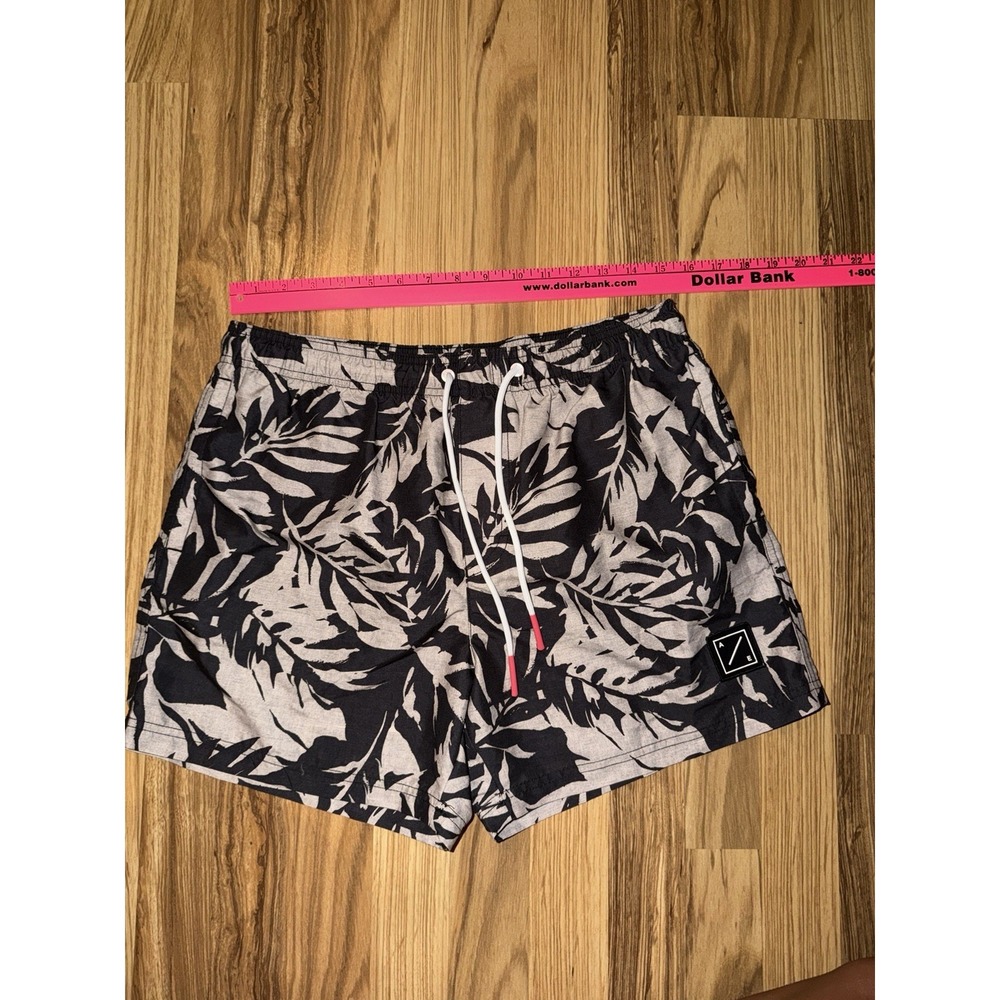 American Eagle Outfitters Men's Sz M Medium 5" Floral Swim Trunks Haze Grey